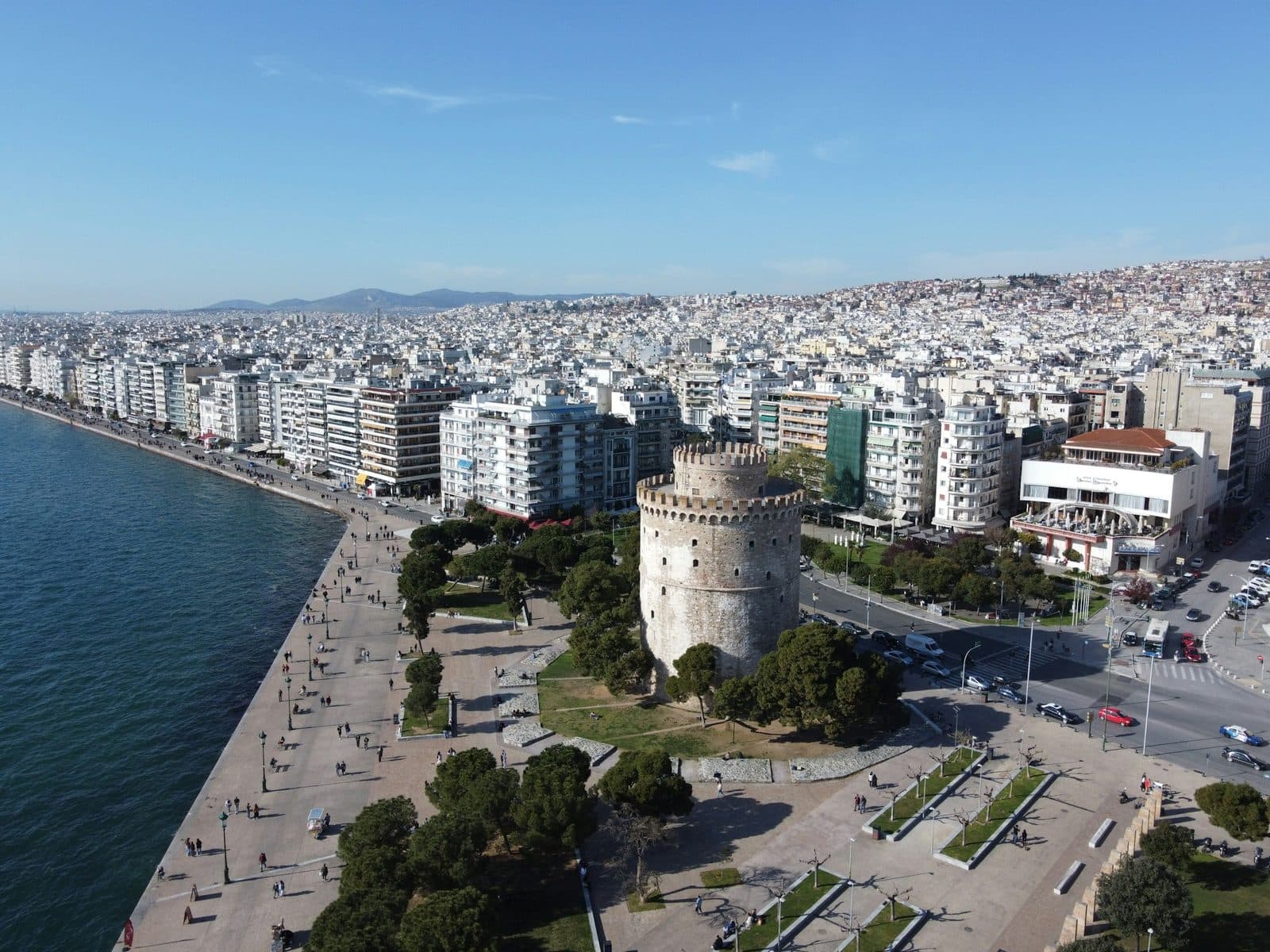 The White Tower and the seafront promenade from above, the city behind