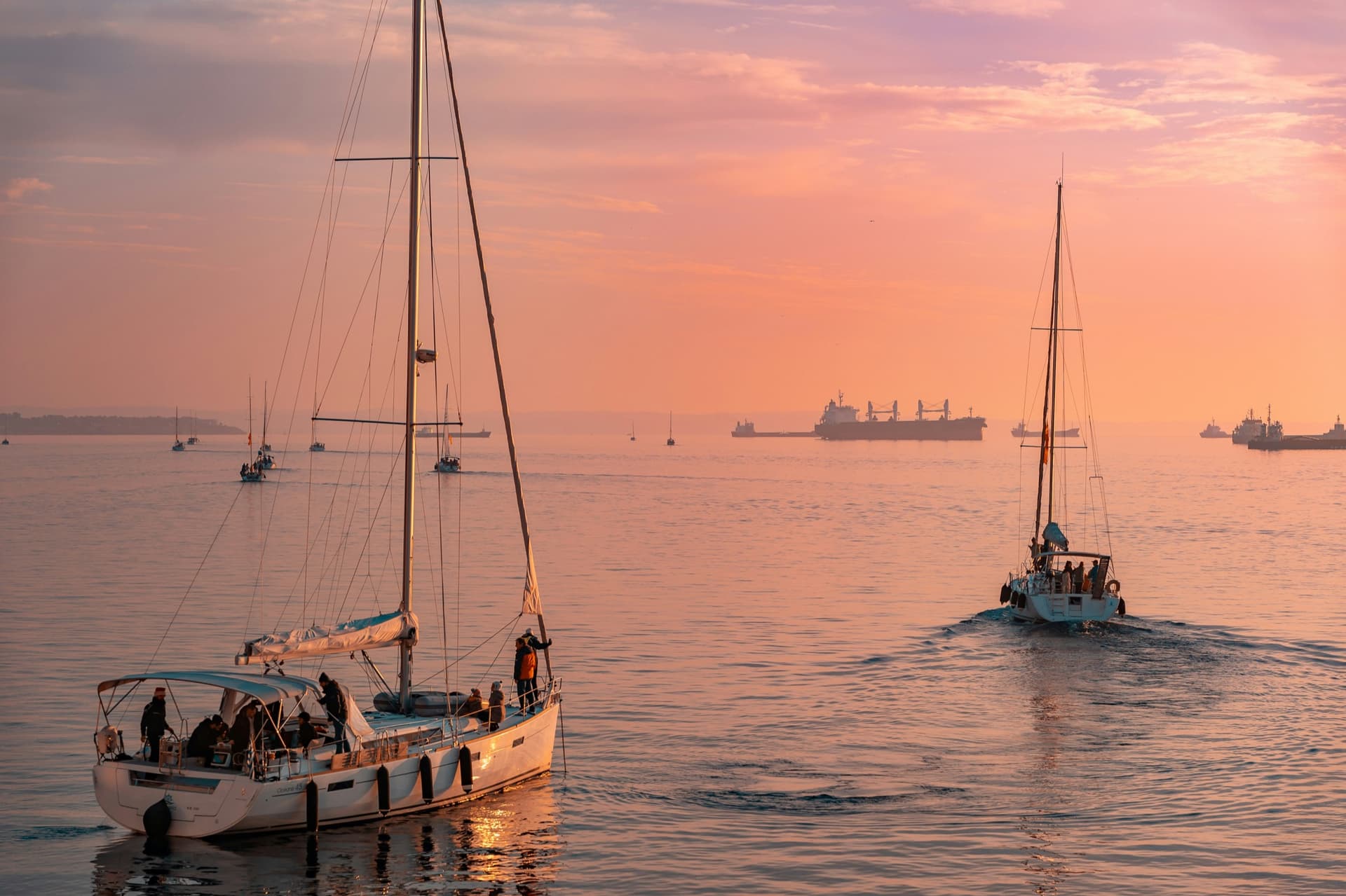 Sailboats on the Thermaic Gulf at golden hour — a romantic Thessaloniki stay